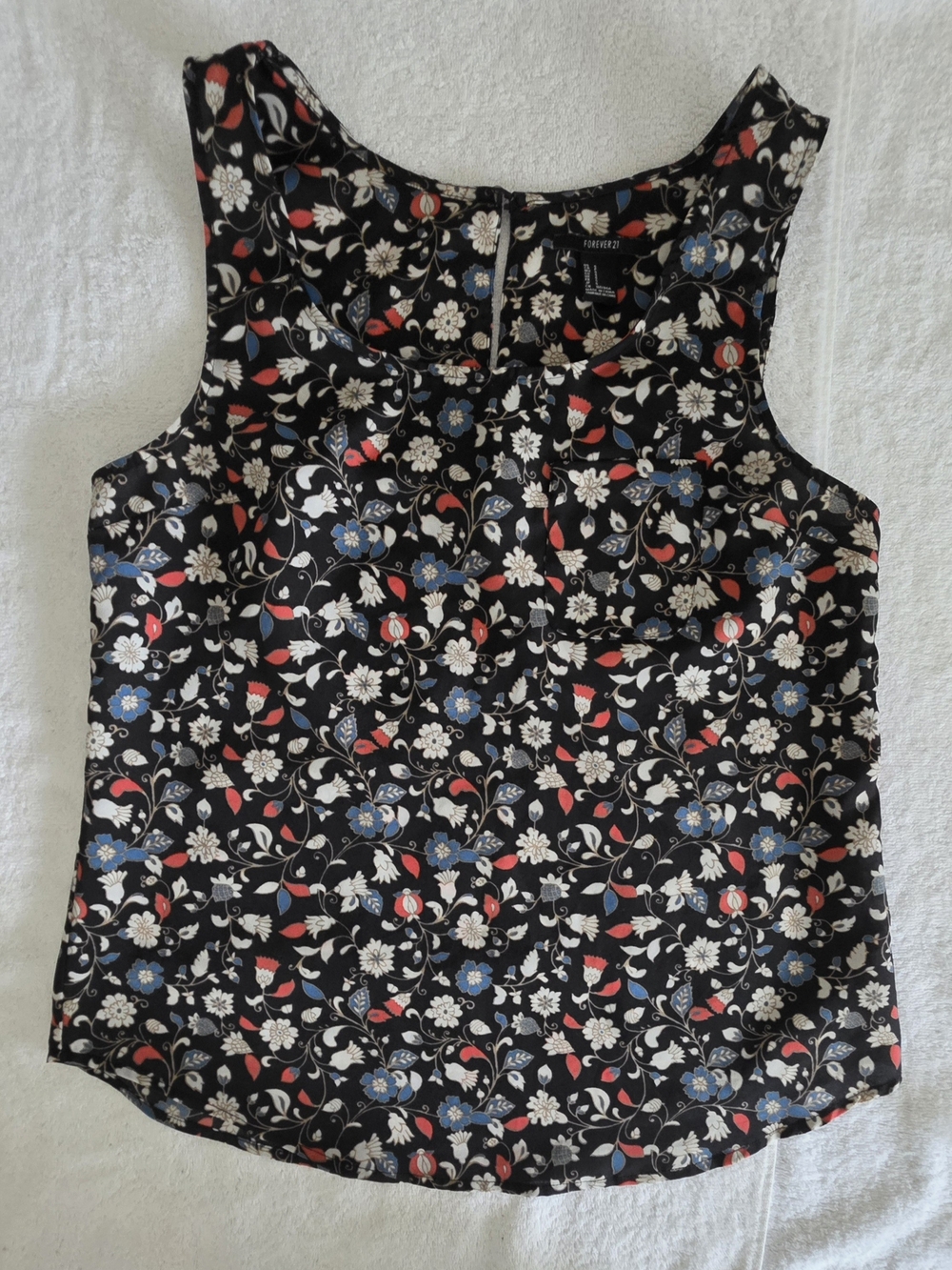 Forever 21 Black Floral Sleeveless Tank Top Blouse